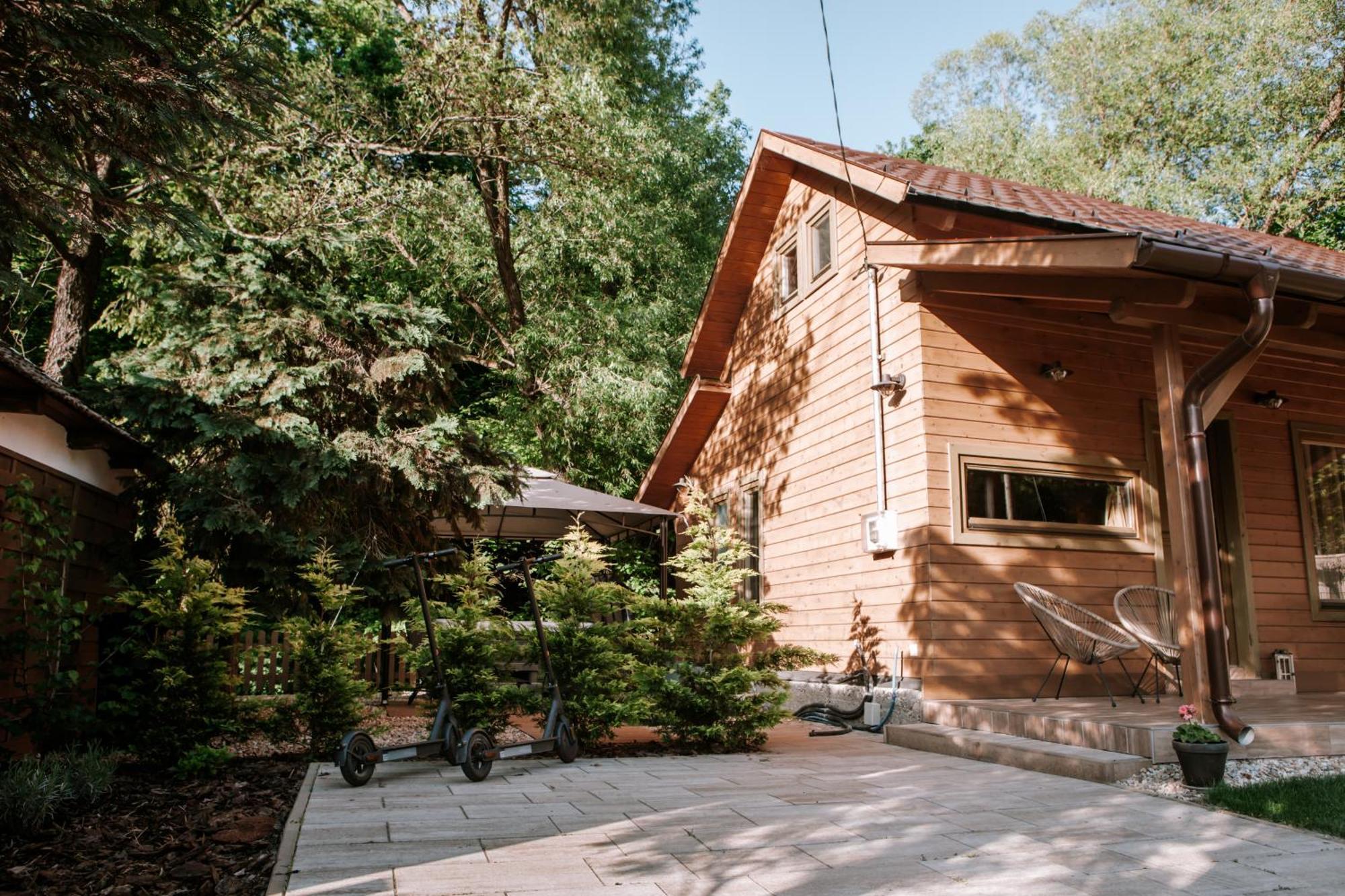 A Kegli Háromhuta Exterior foto